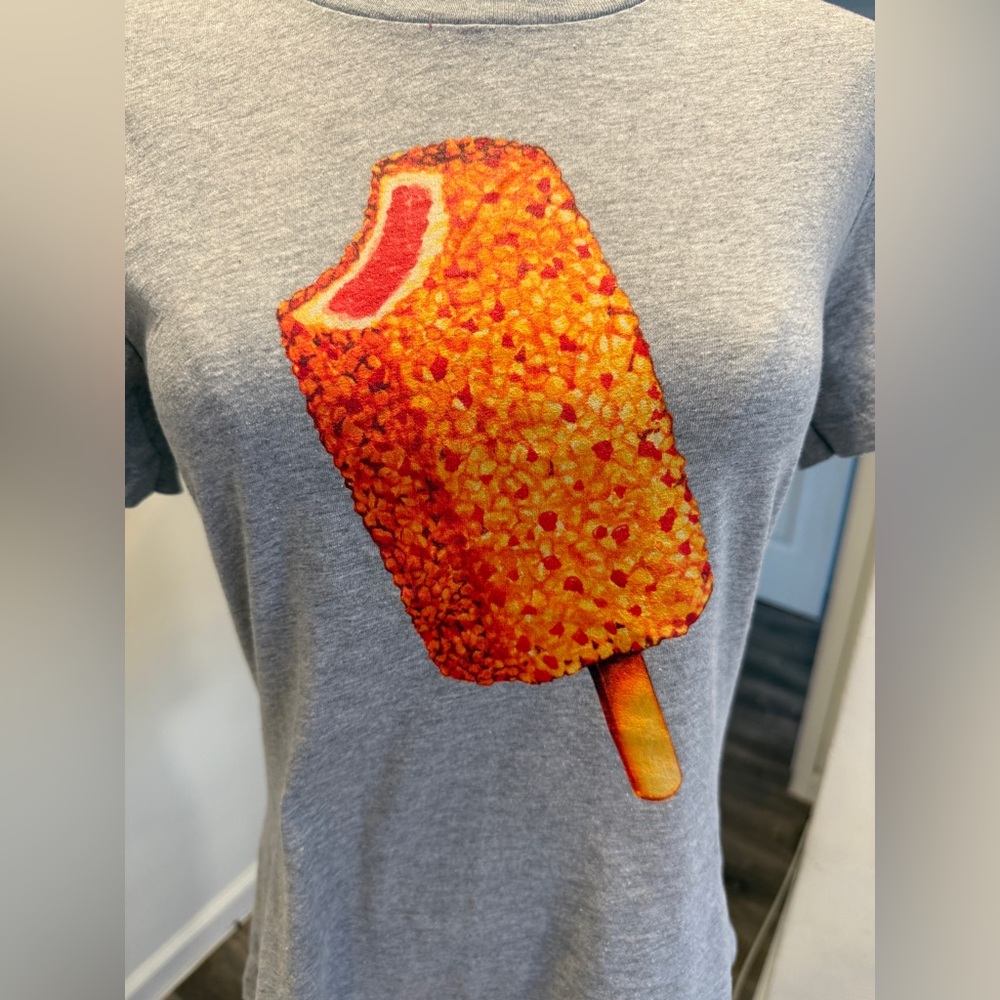 Bella + Canvas Gray Graphic Tee – Strawberry Shortcake Ice Cream Bar (Size S)